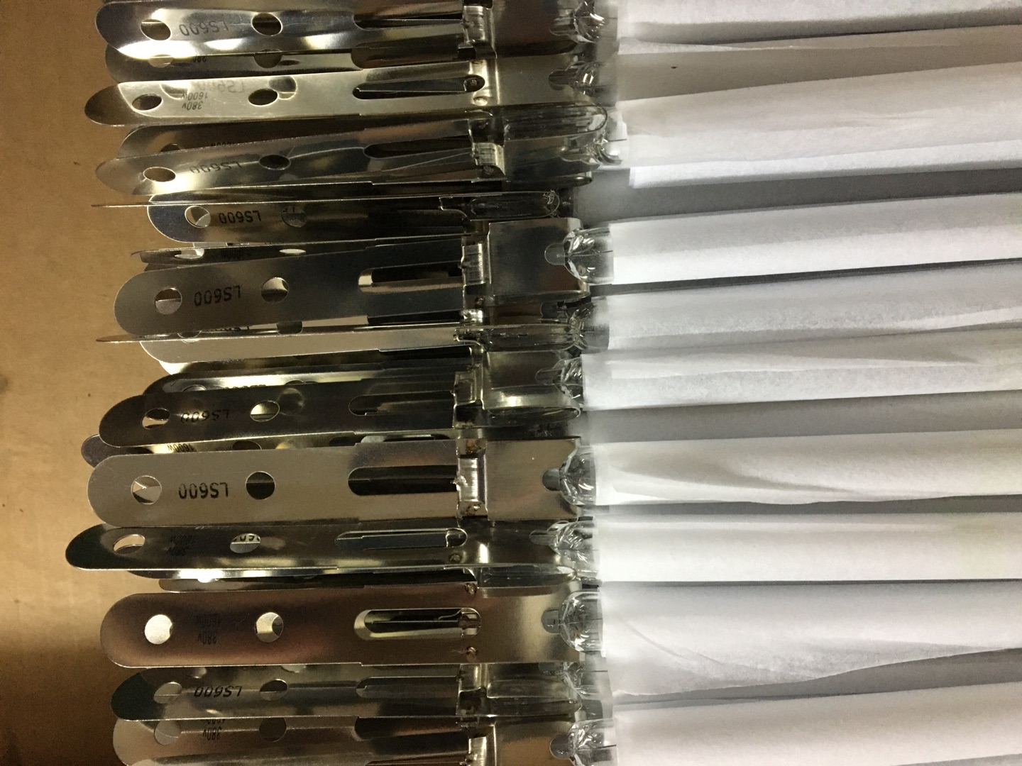 Technical Analysis of High Efficiency Round Halogen Heating Lamps for Industrial Thermal Processing